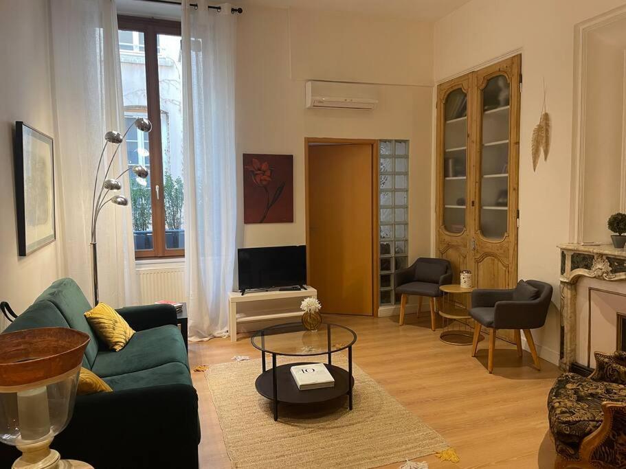 Plein Centre De Lyon ! Chic Et Pratique! Apartment Exterior photo